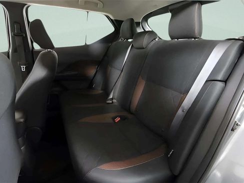 Used 2020 Nissan Kicks SR FWD image 15