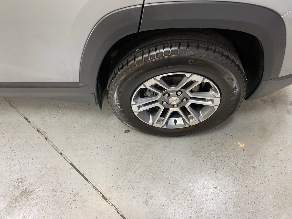 Used 2026 GMC Terrain Elevation AWD/4WD image 12