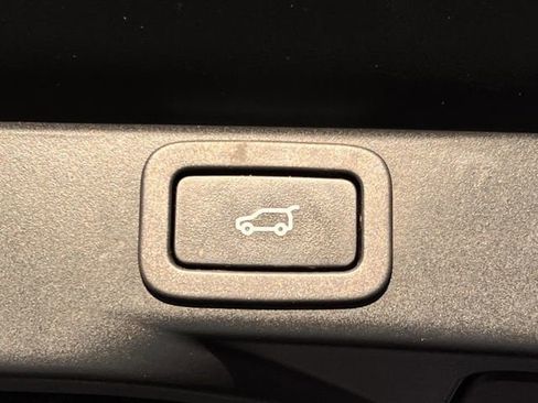 Used 2015 Land Rover Range Rover Sport HSE image 31