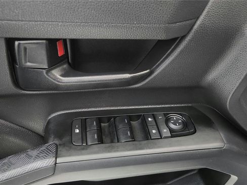 Certified 2024 Toyota Tacoma SR5 image 22