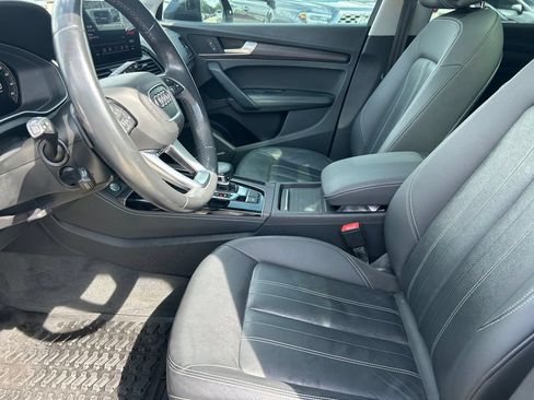 Used 2021 Audi Q5 2.0T Premium Plus w/ Premium Plus Package AWD/4WD image 11