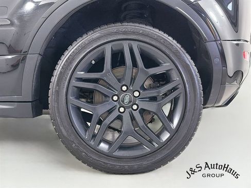 Used 2019 Land Rover Range Rover Evoque HSE Dynamic AWD/4WD image 36