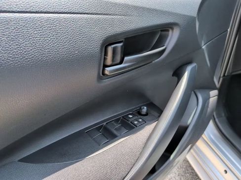 Used 2026 Toyota Corolla LE w/ LE Premium Package FWD image 14