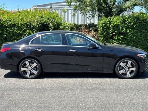 New 2026 Mercedes-Benz C 300 4MATIC Sedan image 2