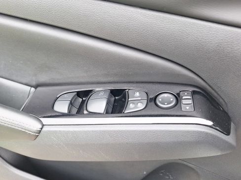 Used 2023 Nissan Altima 2.5 SV image 29