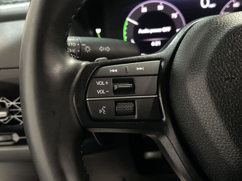 Used 2025 Honda Accord Sport image 25