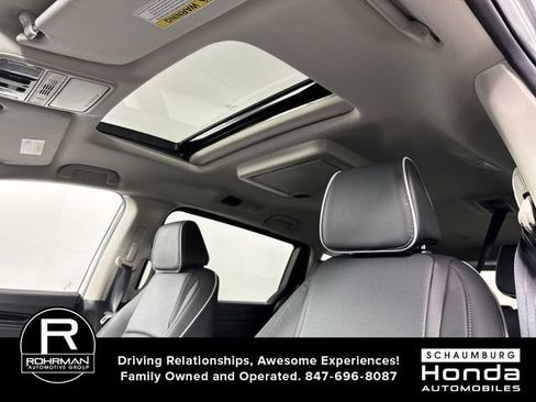Used 2026 Honda Odyssey Elite image 19