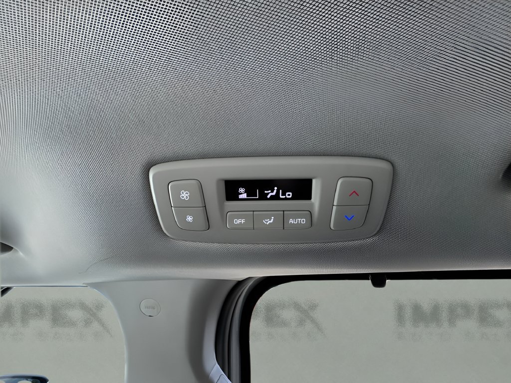 Used 2025 Kia Carnival SX FWD image 12
