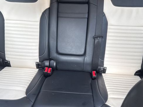 Used 2019 Mercedes-Benz GLE 43 AMG 4MATIC image 18