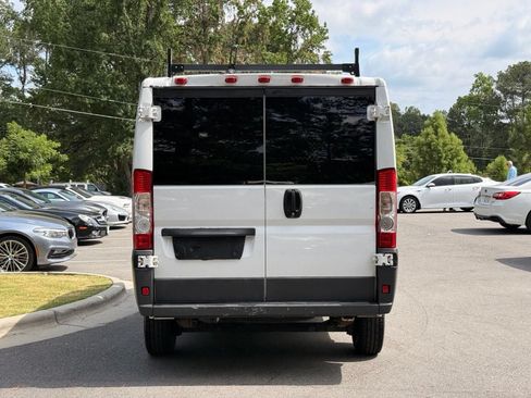 Used 2017 RAM ProMaster 1500 w/ Premium Appearance Group FWD image 7