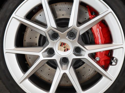 New 2026 Porsche 911 Carrera 4S image 13