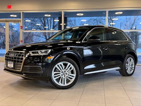 Used 2019 Audi Q5 2.0T Premium Plus image 1