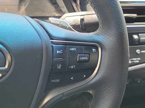 Used 2024 Lexus ES 350 F Sport w/ Accessory Package (Z2) FWD image 19