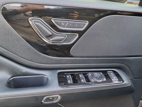 New 2026 Lincoln Aviator 2WD image 8