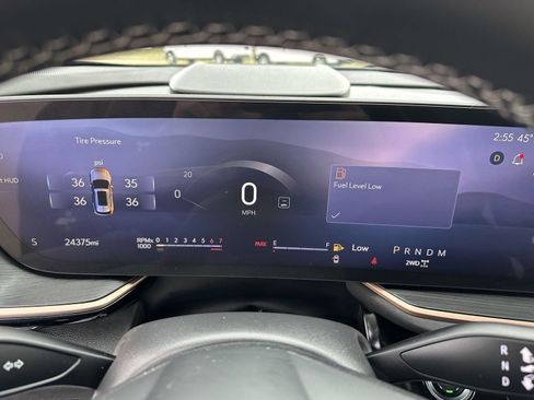 Used 2025 Buick Envision Sport Touring image 27