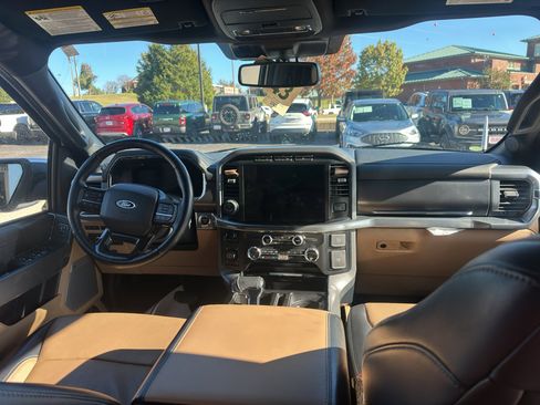 Used 2021 Ford F150 Lariat w/ Equipment Group 502A High image 16