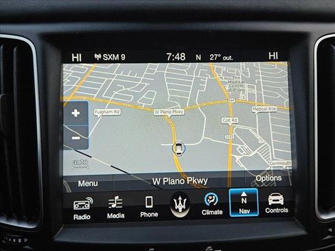 Used 2018 Maserati Levante GranLusso image 14