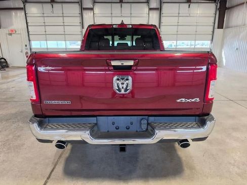 Used 2020 RAM 1500 4x4 Crew Cab image 4