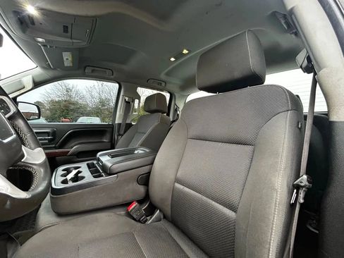 Used 2017 GMC Sierra 1500 SLE w/ SLE Value Package image 29