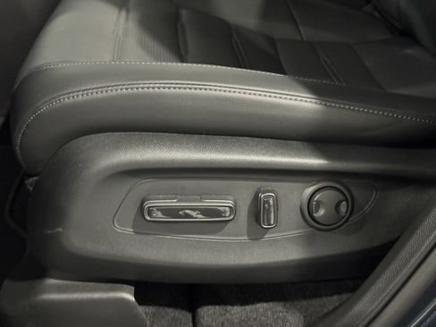 Used 2026 Honda CR-V EX-L image 28