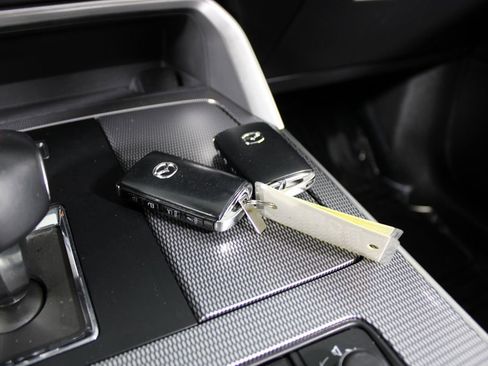 Used 2024 MAZDA CX-90 Plug-In Hybrid w/ Preferred image 23