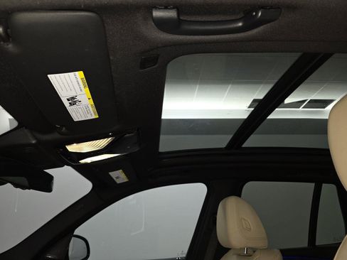 Used 2024 BMW X3 sDrive30i w/ Premium Package image 14