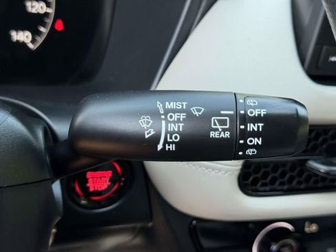 Certified 2023 Honda HR-V LX image 21