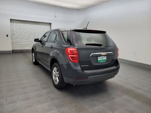 Used 2017 Chevrolet Equinox LS FWD image 5