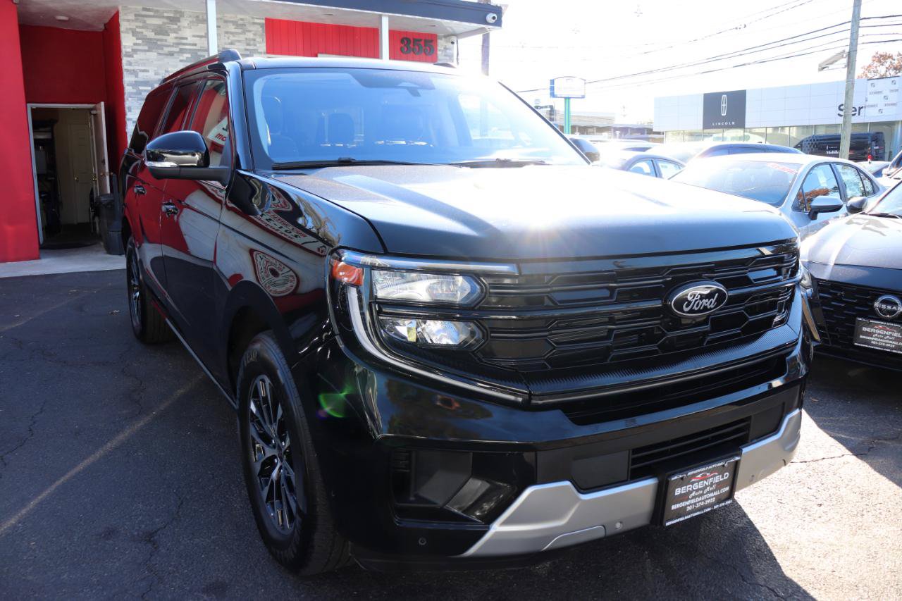 Used 2025 Ford Expedition Max Platinum AWD/4WD image 7