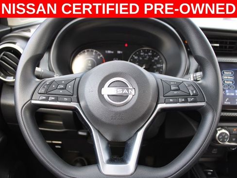 Certified 2024 Nissan Kicks SV image 27