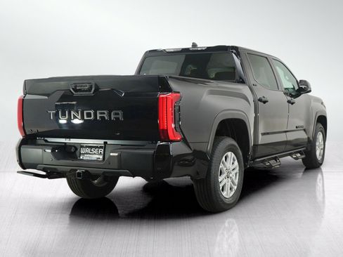 Used 2026 Toyota Tundra SR5 w/ SR5 Convenience Package AWD/4WD image 5