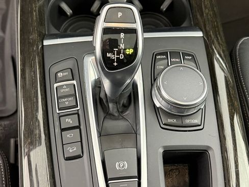 Used 2018 BMW X5 xDrive50i image 12