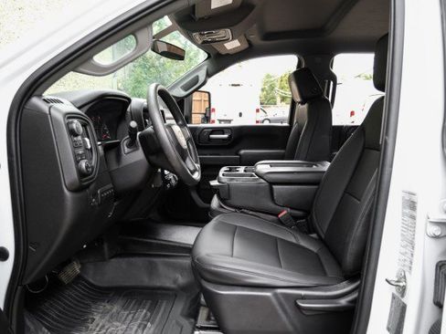 Used 2021 Chevrolet Silverado 3500 W/T w/ WT Convenience Package AWD/4WD image 3