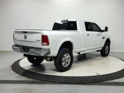 Used 2018 RAM 2500 Laramie w/ Convenience Group AWD/4WD image 8