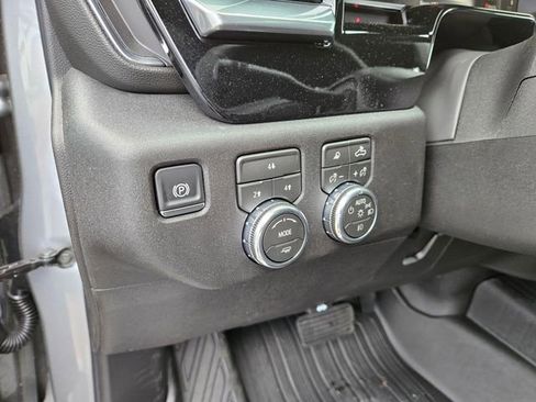 New 2026 GMC Sierra 2500 SLE w/ SLE Value Package; AWD/4WD image 22