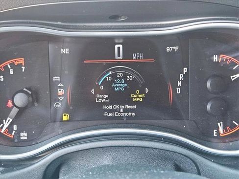 Used 2019 Dodge Durango SXT w/ 3rd Row Seating Group image 10