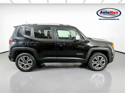 Used 2017 Jeep Renegade Limited image 10