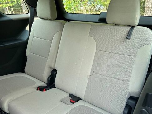 Used 2023 Chevrolet Traverse LS w/ Safety Package AWD/4WD image 7