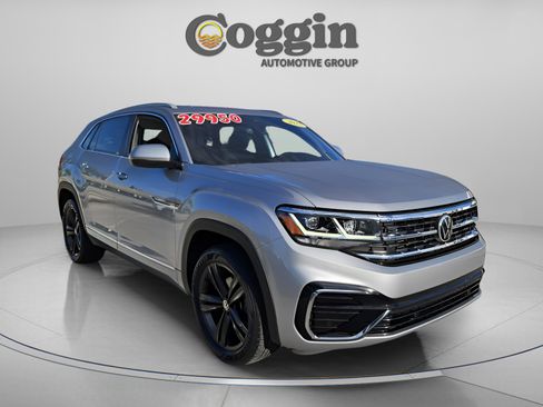 Used 2022 Volkswagen Atlas Cross Sport SEL R-Line w/ Cross Sport MDO Package image 7