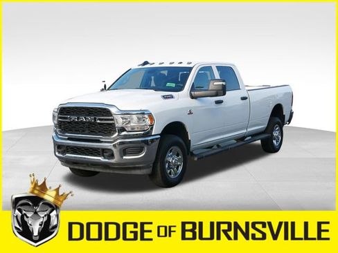 Used 2024 RAM 3500 Tradesman w/ Chrome Appearance Group image 3