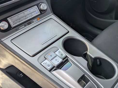 Certified 2022 Hyundai Kona Limited w/ Cargo Package image 23