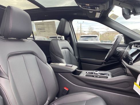 New 2026 Jeep Cherokee Limited image 11