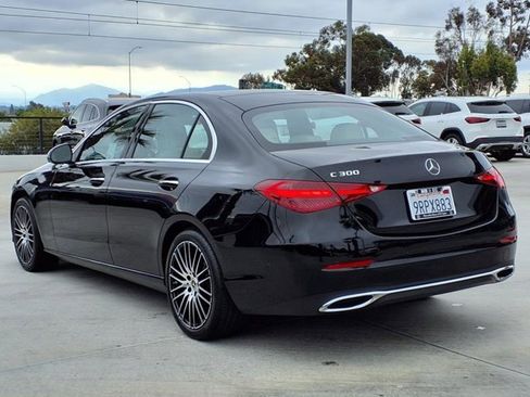 Used 2025 Mercedes-Benz C 300 Sedan image 20