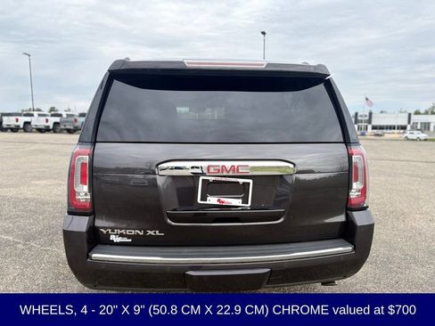 Used 2015 GMC Yukon XL Denali w/ Premium Package AWD/4WD image 5