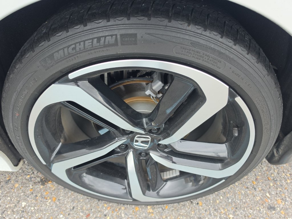 Used 2022 Honda Accord Sport image 11