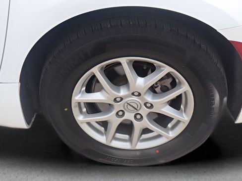 Used 2023 Chrysler Pacifica Touring-L FWD image 26