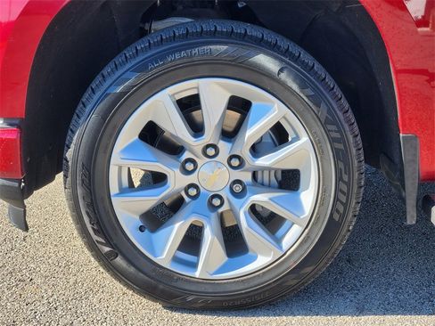 Certified 2021 Chevrolet Silverado 1500 Custom w/ Safety Confidence Package image 12