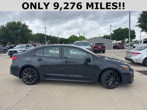 Used 2024 Toyota Corolla SE image 2