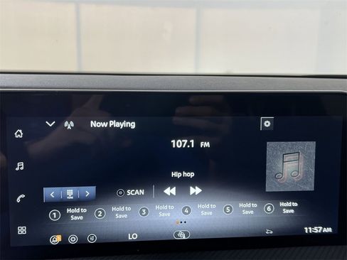 New 2026 Nissan Kicks SR image 12