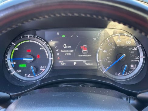 Used 2021 Toyota Highlander Platinum image 33